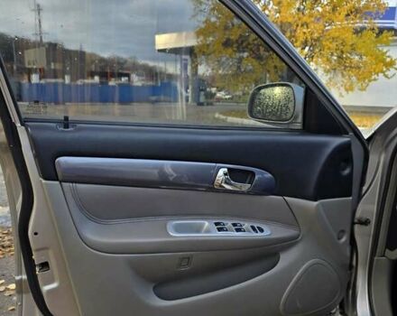 Серый Шевроле Эванда, объемом двигателя 2 л и пробегом 314 тыс. км за 3900 $, фото 15 на Automoto.ua