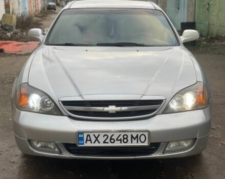 Серый Шевроле Эванда, объемом двигателя 2 л и пробегом 190 тыс. км за 2999 $, фото 1 на Automoto.ua