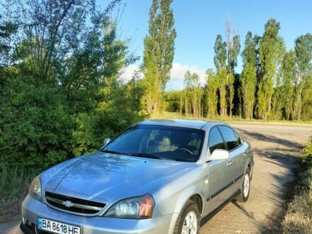 Шевроле Еванда 2005 у Александрие на Automoto.ua Сірий Шевроле Еванда, об'ємом двигуна 2 л та пробігом 340 тис. км за 4150 $, фото 1 на Automoto.ua