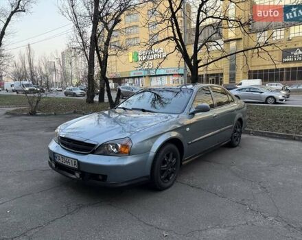 Сірий Шевроле Еванда, об'ємом двигуна 2 л та пробігом 300 тис. км за 2900 $, фото 1 на Automoto.ua