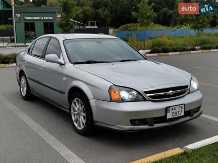 Серый Шевроле Эванда, объемом двигателя 2 л и пробегом 198 тыс. км за 3000 $, фото 1 на Automoto.ua