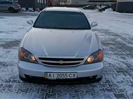 Серый Шевроле Эванда, объемом двигателя 2 л и пробегом 280 тыс. км за 3399 $, фото 1 на Automoto.ua