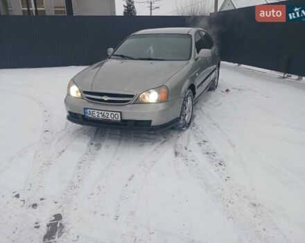 Сірий Шевроле Еванда, об'ємом двигуна 2 л та пробігом 292 тис. км за 3500 $, фото 1 на Automoto.ua