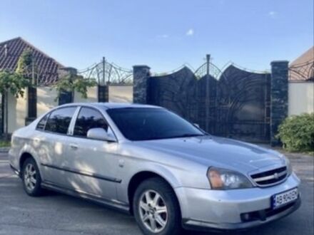 Серый Шевроле Эванда, объемом двигателя 2 л и пробегом 320 тыс. км за 3100 $, фото 1 на Automoto.ua