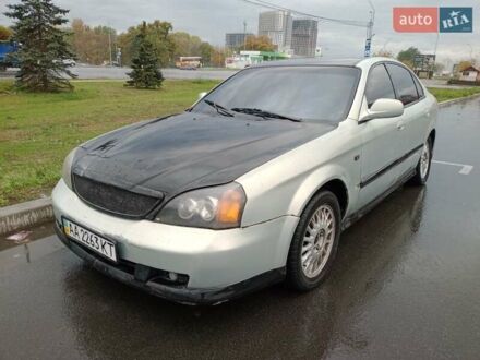 Серый Шевроле Эванда, объемом двигателя 2 л и пробегом 415 тыс. км за 1900 $, фото 1 на Automoto.ua