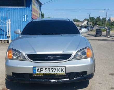 Сірий Шевроле Еванда, об'ємом двигуна 2 л та пробігом 280 тис. км за 3698 $, фото 1 на Automoto.ua