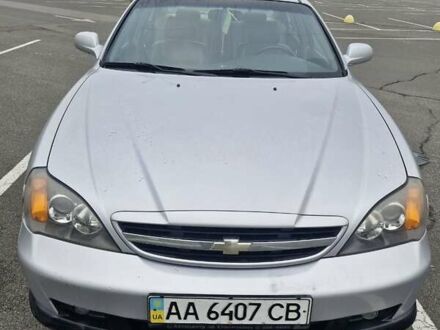 Серый Шевроле Эванда, объемом двигателя 2.5 л и пробегом 103 тыс. км за 5000 $, фото 1 на Automoto.ua