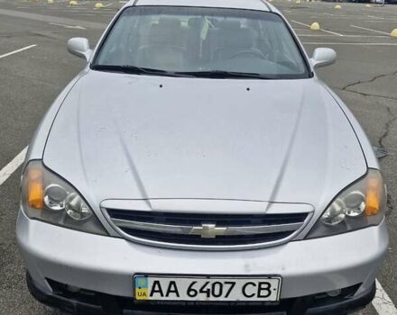 Сірий Шевроле Еванда, об'ємом двигуна 2.5 л та пробігом 103 тис. км за 5000 $, фото 1 на Automoto.ua