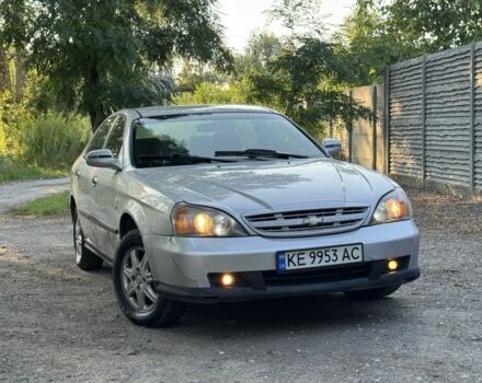 Сірий Шевроле Еванда, об'ємом двигуна 0 л та пробігом 300 тис. км за 3007 $, фото 1 на Automoto.ua