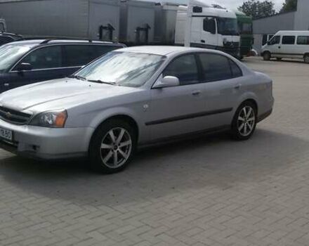 Серый Шевроле Эванда, объемом двигателя 2 л и пробегом 331 тыс. км за 4200 $, фото 1 на Automoto.ua