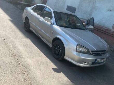 Шевроле Еванда 2006 у Луцьку на Automoto.ua Сірий Шевроле Еванда, об'ємом двигуна 2 л та пробігом 350 тис. км за 3900 $, фото 1 на Automoto.ua