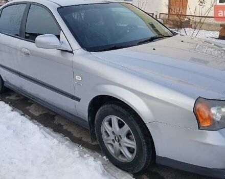 Сірий Шевроле Еванда, об'ємом двигуна 2.49 л та пробігом 113 тис. км за 4500 $, фото 1 на Automoto.ua