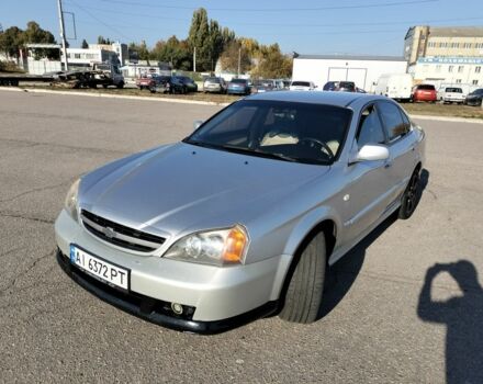 Серый Шевроле Эванда, объемом двигателя 2 л и пробегом 352 тыс. км за 3000 $, фото 1 на Automoto.ua