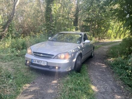 Сірий Шевроле Еванда, об'ємом двигуна 2 л та пробігом 340 тис. км за 2750 $, фото 1 на Automoto.ua
