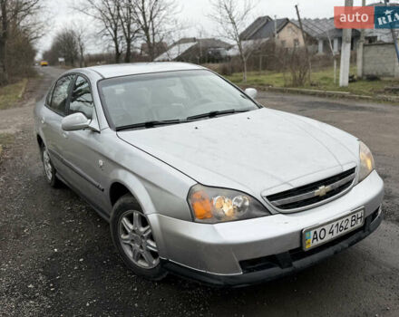 Сірий Шевроле Еванда, об'ємом двигуна 2 л та пробігом 200 тис. км за 2700 $, фото 1 на Automoto.ua