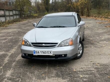 Серый Шевроле Эванда, объемом двигателя 2 л и пробегом 280 тыс. км за 3500 $, фото 1 на Automoto.ua