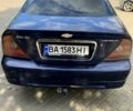 Синий Шевроле Эванда, объемом двигателя 2 л и пробегом 191 тыс. км за 2850 $, фото 1 на Automoto.ua