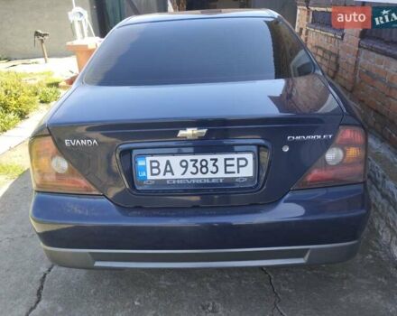 Синий Шевроле Эванда, объемом двигателя 2 л и пробегом 175 тыс. км за 5500 $, фото 1 на Automoto.ua