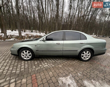 Зеленый Шевроле Эванда, объемом двигателя 2 л и пробегом 245 тыс. км за 1750 $, фото 1 на Automoto.ua