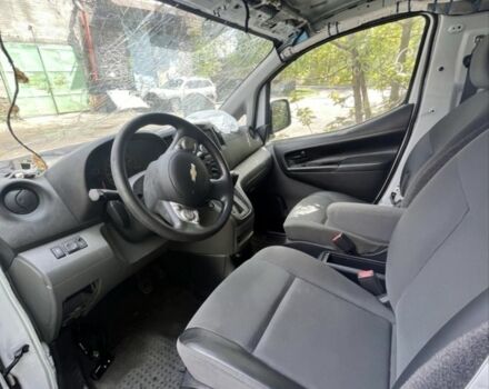 Белый Шевроле Експресс, объемом двигателя 2 л и пробегом 118 тыс. км за 3000 $, фото 5 на Automoto.ua