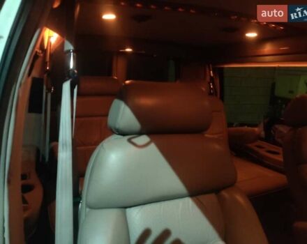 Белый Шевроле Експресс, объемом двигателя 5.7 л и пробегом 253 тыс. км за 20500 $, фото 6 на Automoto.ua