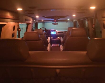 Белый Шевроле Експресс, объемом двигателя 5.7 л и пробегом 253 тыс. км за 20500 $, фото 10 на Automoto.ua