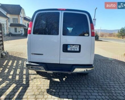 Белый Шевроле Експресс, объемом двигателя 5.97 л и пробегом 187 тыс. км за 20700 $, фото 13 на Automoto.ua