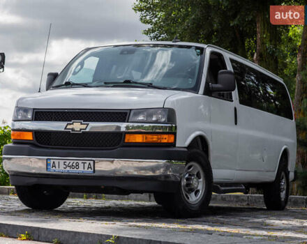 Білий Шевроле Експресс, об'ємом двигуна 4.29 л та пробігом 192 тис. км за 22900 $, фото 2 на Automoto.ua