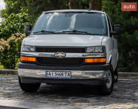 Білий Шевроле Експресс, об'ємом двигуна 4.29 л та пробігом 192 тис. км за 22900 $, фото 4 на Automoto.ua
