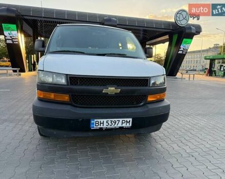 Белый Шевроле Експресс, объемом двигателя 2.78 л и пробегом 115 тыс. км за 25500 $, фото 3 на Automoto.ua