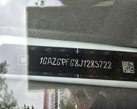 Белый Шевроле Експресс, объемом двигателя 6 л и пробегом 198 тыс. км за 21500 $, фото 18 на Automoto.ua