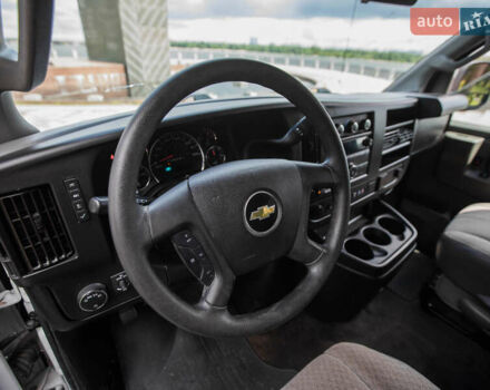Білий Шевроле Експресс, об'ємом двигуна 4.29 л та пробігом 192 тис. км за 22900 $, фото 60 на Automoto.ua