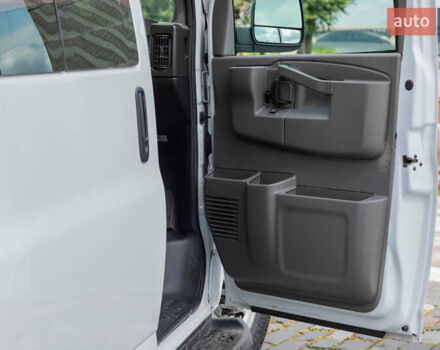 Білий Шевроле Експресс, об'ємом двигуна 4.29 л та пробігом 192 тис. км за 22900 $, фото 18 на Automoto.ua