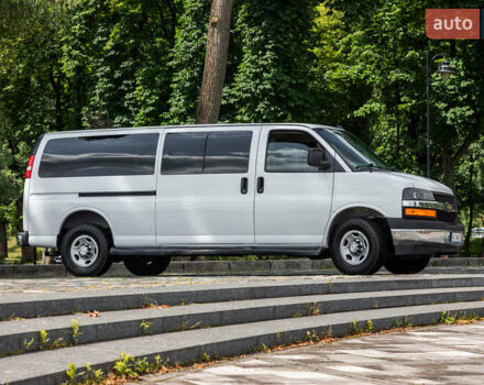 Білий Шевроле Експресс, об'ємом двигуна 4.29 л та пробігом 192 тис. км за 22900 $, фото 8 на Automoto.ua