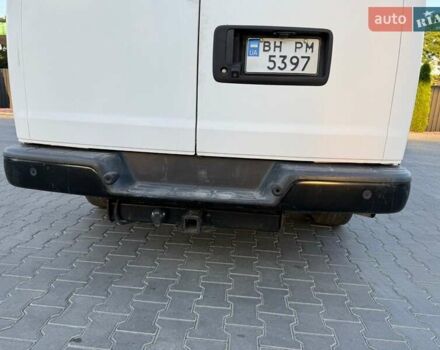 Белый Шевроле Експресс, объемом двигателя 2.78 л и пробегом 115 тыс. км за 25500 $, фото 6 на Automoto.ua