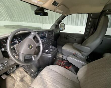 Белый Шевроле Експресс, объемом двигателя 6 л и пробегом 29 тыс. км за 24000 $, фото 14 на Automoto.ua