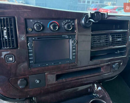 Черный Шевроле Експресс, объемом двигателя 5.2 л и пробегом 181 тыс. км за 28900 $, фото 18 на Automoto.ua