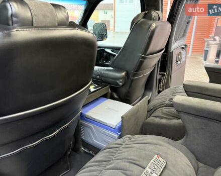 Черный Шевроле Експресс, объемом двигателя 5.3 л и пробегом 144 тыс. км за 42000 $, фото 25 на Automoto.ua