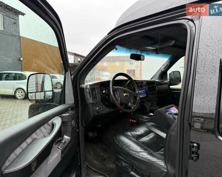 Черный Шевроле Експресс, объемом двигателя 5.3 л и пробегом 144 тыс. км за 42000 $, фото 17 на Automoto.ua