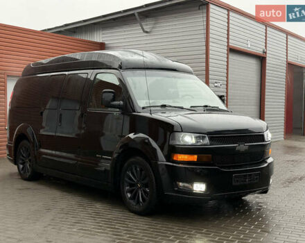 Черный Шевроле Експресс, объемом двигателя 5.3 л и пробегом 144 тыс. км за 42000 $, фото 2 на Automoto.ua