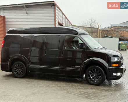 Черный Шевроле Експресс, объемом двигателя 5.3 л и пробегом 144 тыс. км за 42000 $, фото 6 на Automoto.ua