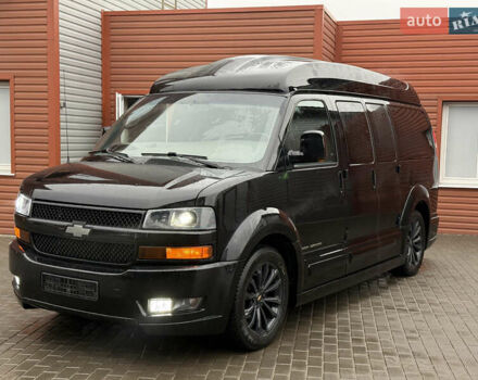 Черный Шевроле Експресс, объемом двигателя 5.3 л и пробегом 144 тыс. км за 42000 $, фото 1 на Automoto.ua