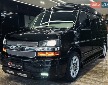 Черный Шевроле Експресс, объемом двигателя 5.3 л и пробегом 51 тыс. км за 44000 $, фото 14 на Automoto.ua