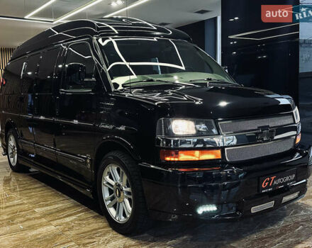 Черный Шевроле Експресс, объемом двигателя 5.3 л и пробегом 51 тыс. км за 44000 $, фото 3 на Automoto.ua