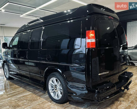 Черный Шевроле Експресс, объемом двигателя 5.3 л и пробегом 51 тыс. км за 44000 $, фото 10 на Automoto.ua