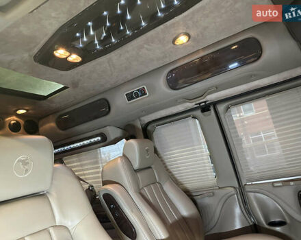 Черный Шевроле Експресс, объемом двигателя 5.3 л и пробегом 51 тыс. км за 44000 $, фото 63 на Automoto.ua