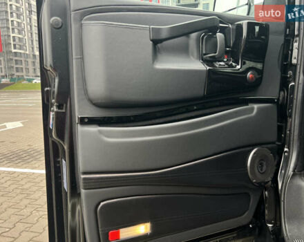 Черный Шевроле Експресс, объемом двигателя 4.3 л и пробегом 25 тыс. км за 165000 $, фото 13 на Automoto.ua