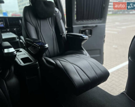 Черный Шевроле Експресс, объемом двигателя 4.3 л и пробегом 25 тыс. км за 165000 $, фото 26 на Automoto.ua