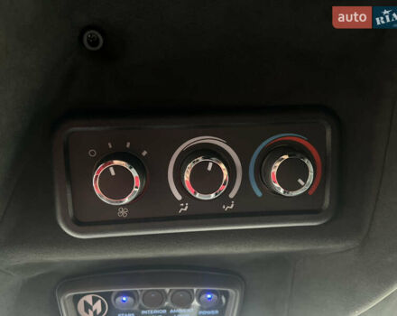 Черный Шевроле Експресс, объемом двигателя 4.3 л и пробегом 25 тыс. км за 165000 $, фото 36 на Automoto.ua