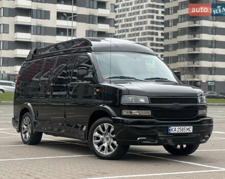 Черный Шевроле Експресс, объемом двигателя 4.3 л и пробегом 25 тыс. км за 165000 $, фото 5 на Automoto.ua